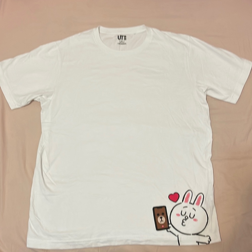 Uniqlo X Line Friends Cony Shirt size Medium